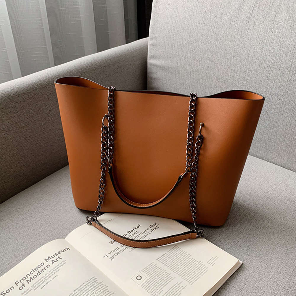 bags Bag female 2021 autumn and winter women's tote simple temperament large capacity portable shoulder RVLS
bags Bag female 2021 autumn and winter women's tote simple temperament large capacity portable shoulder RVLS