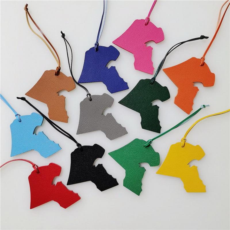 Keychains Rainbery Wholesale Custom Made Fashion Genuine Natural Real Leather Kuwait Map Keychain Pendant Women Bag Charms DZ0386
Keychains Rainbery Wholesale Custom Made Fashion Genuine Natural Real Leather Kuwait Map Keychain Pendant Women Bag Charms DZ0386