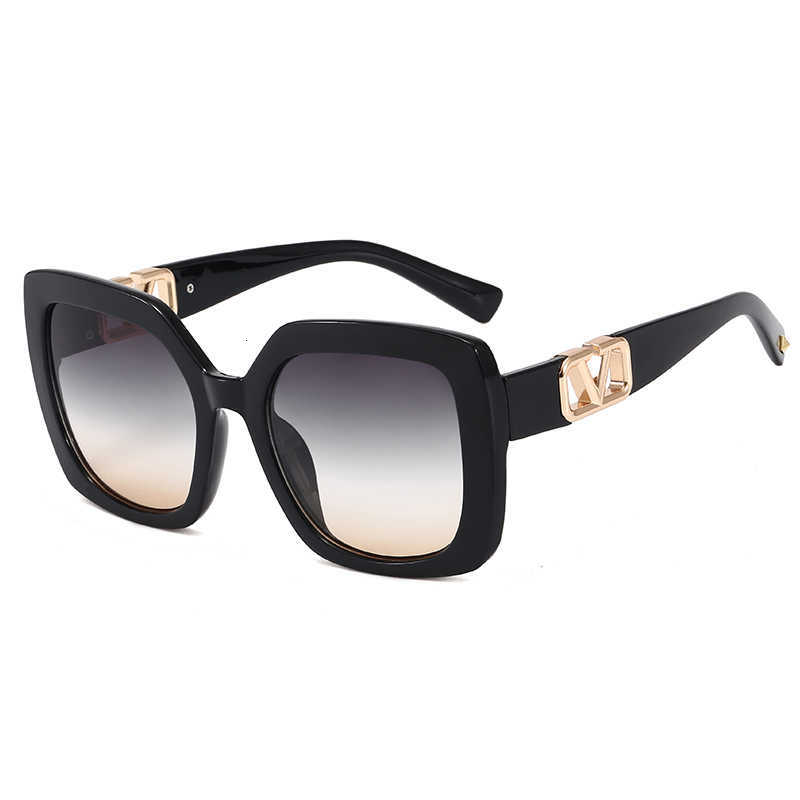 Aviator Sunglasses 2021 Women Designer Tricolor Luxury Oversized Summer Sun Glasses Female Square Style Shades Frame Uv400 B Tnmww, White;black
Aviator Sunglasses 2021 Women Designer Tricolor Luxury Oversized Summer Sun Glasses Female Square Style Shades Frame Uv400 B Tnmww, White;black