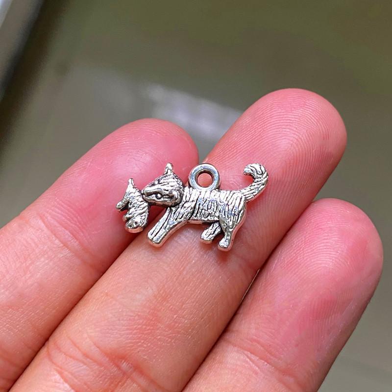 Charms 30pcs 20x12mm Dog Mom Pendants Jewelry Making DIY WomenNecklace Bracelet Handmade Craft Accessories, Bronze;silver
Charms 30pcs 20x12mm Dog Mom Pendants Jewelry Making DIY WomenNecklace Bracelet Handmade Craft Accessories, Bronze;silver
