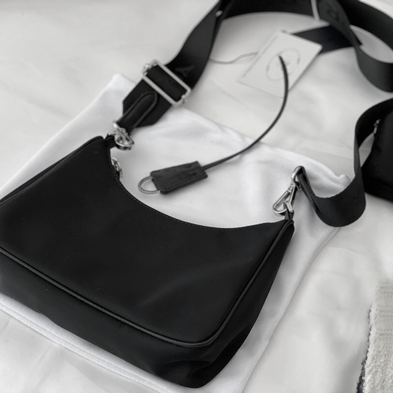 2021 Classic Fashion Designer Women Handbags Shoulder Bag High Quality Nylon Handbag Best-selling Wallet Ladies Crossbody Hobo Two-Piece Set half moon
2021 Classic Fashion Designer Women Handbags Shoulder Bag High Quality Nylon Handbag Best-selling Wallet Ladies Crossbody Hobo Two-Piece Set half moon