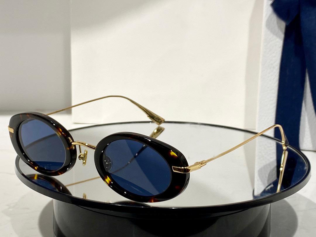 Men Sunglasses for women Latest selling fashion HYPNOTC2 sun glasses mens sunglass Gafas de sol top quality glass UV400 lens with box
Men Sunglasses for women Latest selling fashion HYPNOTC2 sun glasses mens sunglass Gafas de sol top quality glass UV400 lens with box