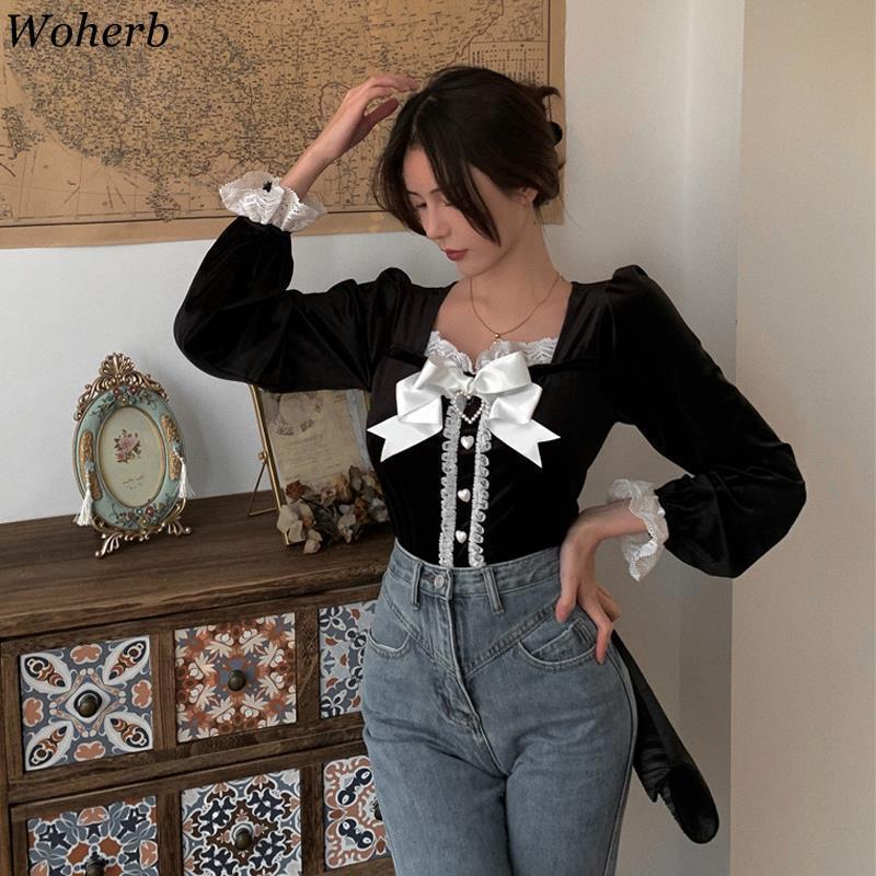 Blouse Women Arrival Vintgae Lace Shirts Square Collar Short Velvet Blouses Tops Blusas Mujer De Moda 4G705 210519