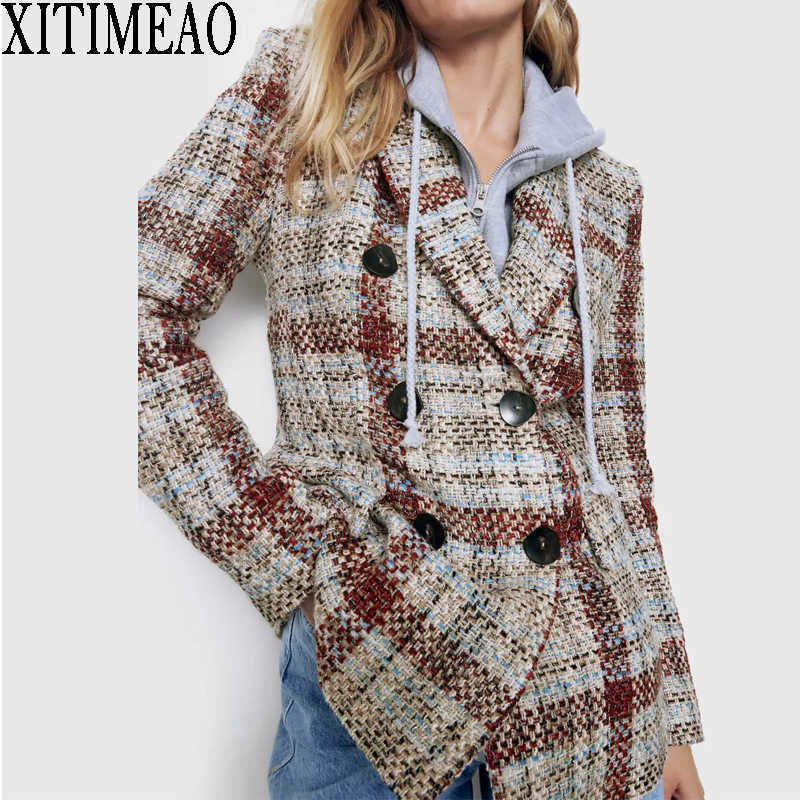 ZA Women Fashion Double Breasted Tweed Check Blazers Coat Vintage Long Sleeve Pockets Female Outerwear Chic Tops 210602, As picture
ZA Women Fashion Double Breasted Tweed Check Blazers Coat Vintage Long Sleeve Pockets Female Outerwear Chic Tops 210602, As picture