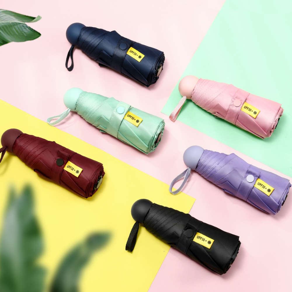 Girls' little fresh 50 Fold Umbrella Black glue sunscreen umbrella mini folding children's pocket capsule
Girls' little fresh 50 Fold Umbrella Black glue sunscreen umbrella mini folding children's pocket capsule