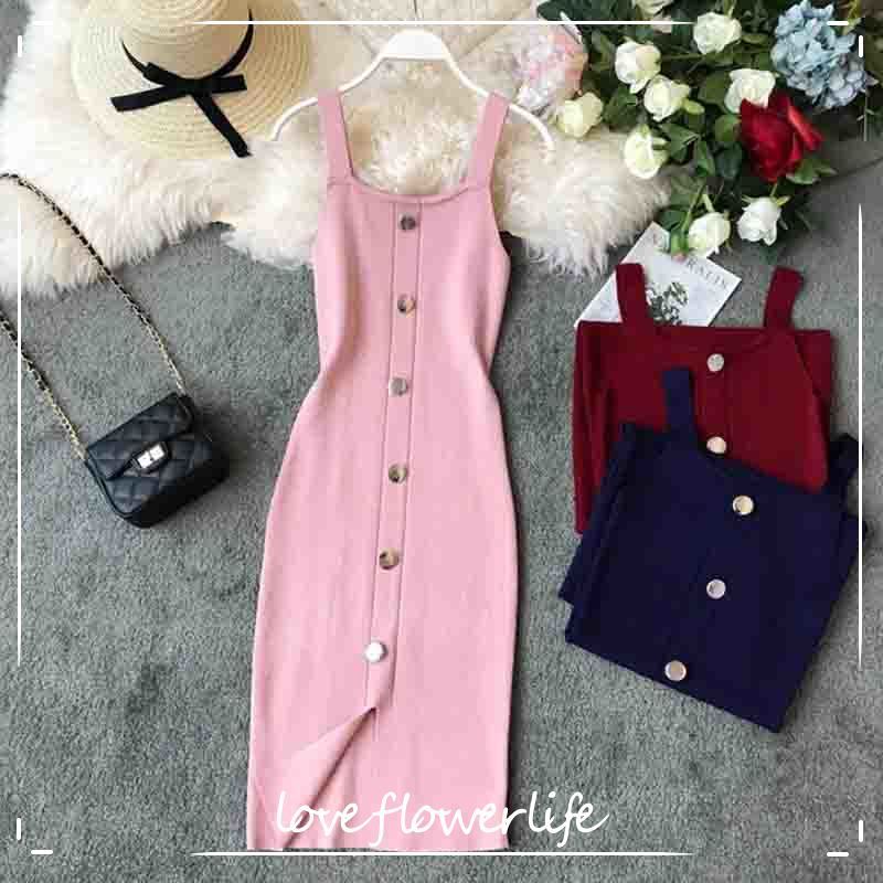 Women Summer Runway Knitted Dress Elegant Button Sleeveless Spaghetti Strap Split Sexy Dress Elastic Slim Knit Vestidos 210521, Black
Women Summer Runway Knitted Dress Elegant Button Sleeveless Spaghetti Strap Split Sexy Dress Elastic Slim Knit Vestidos 210521, Black