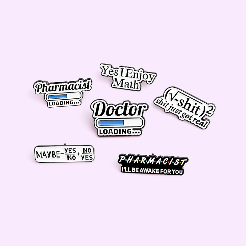 European Alloy Letter Brooches Doctor Formula Anti Ligth Buckle Badge For Unisex Study Math Enamel Pins Clothing Accessories Wholesale
European Alloy Letter Brooches Doctor Formula Anti Ligth Buckle Badge For Unisex Study Math Enamel Pins Clothing Accessories Wholesale