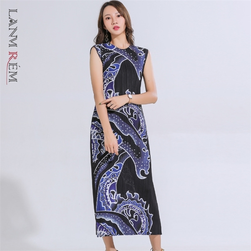 Summer Dress for Women Vintage Pleated Long Dresses Famale Elegant Print Folded Stretch Cothes YJ59105 210526, Blue
Summer Dress for Women Vintage Pleated Long Dresses Famale Elegant Print Folded Stretch Cothes YJ59105 210526, Blue