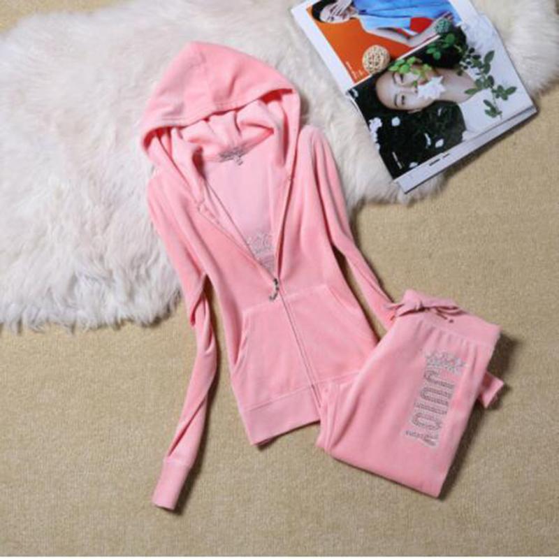 Spring/Fall 2021 Women's Brand Velvet Fabric Tracksuits Velour Suit Women Track Hoodies And Pants Fat Sister Sportswear, Gray
Spring/Fall 2021 Women's Brand Velvet Fabric Tracksuits Velour Suit Women Track Hoodies And Pants Fat Sister Sportswear, Gray