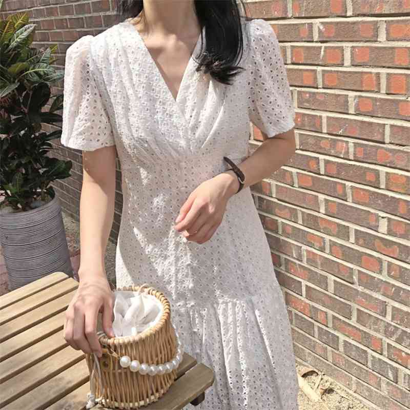 Lace Hollow Out White Embroidered Flower Dress Women's Fashion French Elegant High Waist V-Neck Vestidos 210520