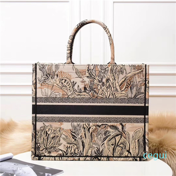 Ladies shopping bag 7A high-end customized quality (can not find other styles, please contact us) fashion classic leisure large-capacity han
Ladies shopping bag 7A high-end customized quality (can not find other styles, please contact us) fashion classic leisure large-capacity han