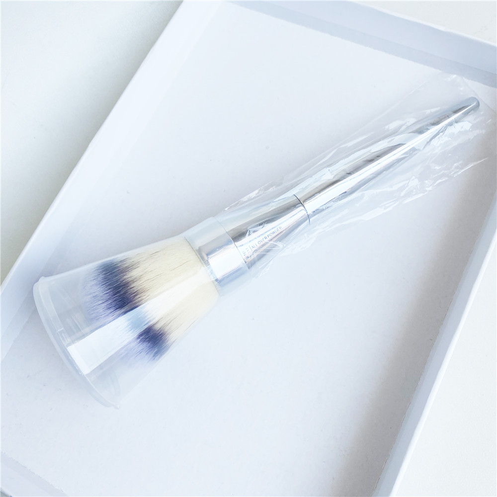 

Live Beauty Fully All Over Powder Brush #211 - Jumbo-Sized Fluffy Large Round Powder Finishing Cosmetics Brush Beauty Tools