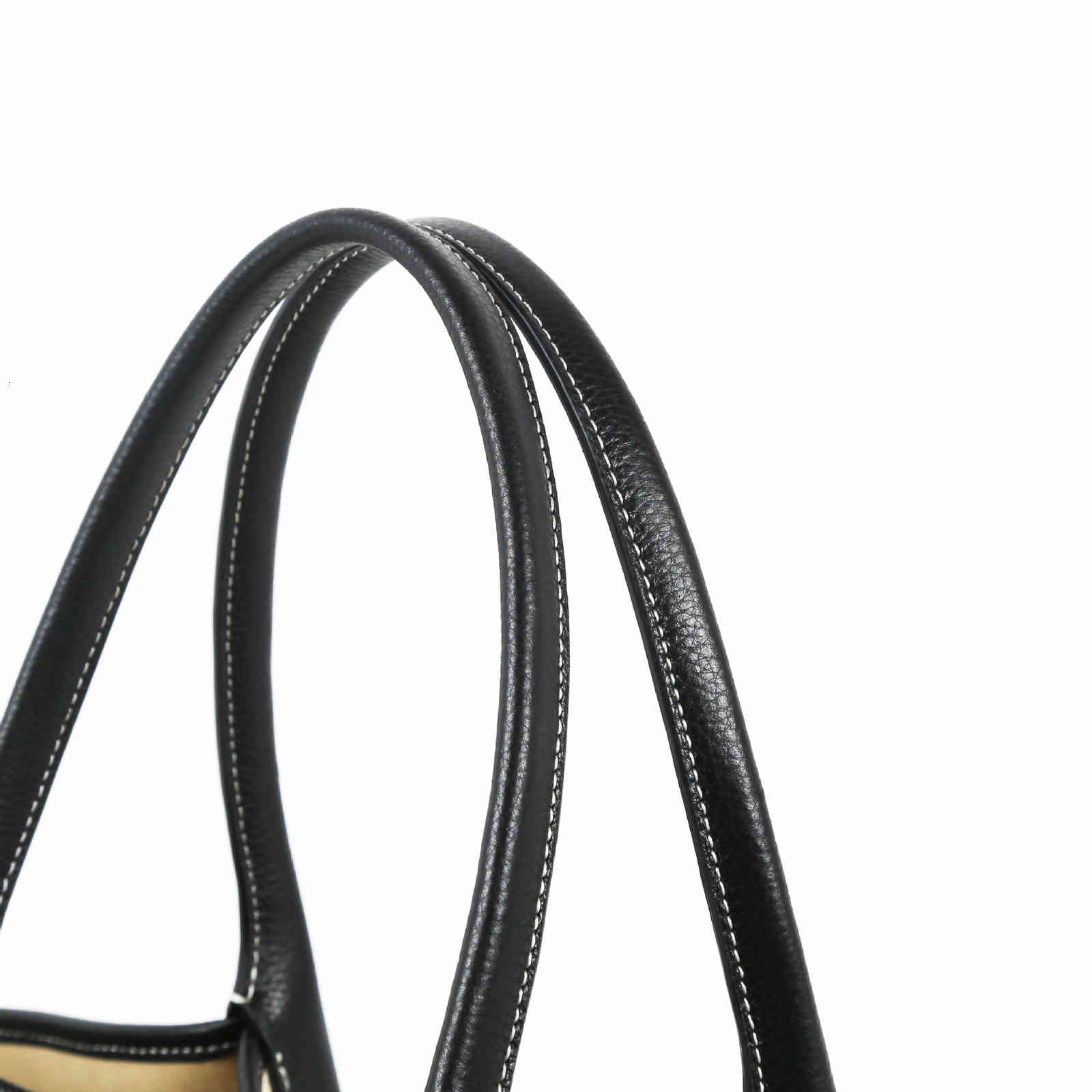 2021 autumn winter swing bag japanese women's ins small crowd canvas port hand-held, Black;red
2021 autumn winter swing bag japanese women's ins small crowd canvas port hand-held, Black;red