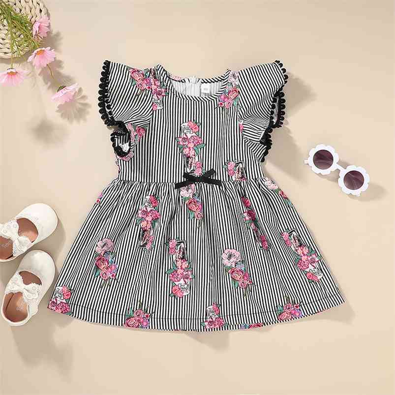 Summer Girls Dress Short Sleeve O Neck Print Floral Striped Cute School Style Vestidos 6M-4T 210629, Gray
Summer Girls Dress Short Sleeve O Neck Print Floral Striped Cute School Style Vestidos 6M-4T 210629, Gray