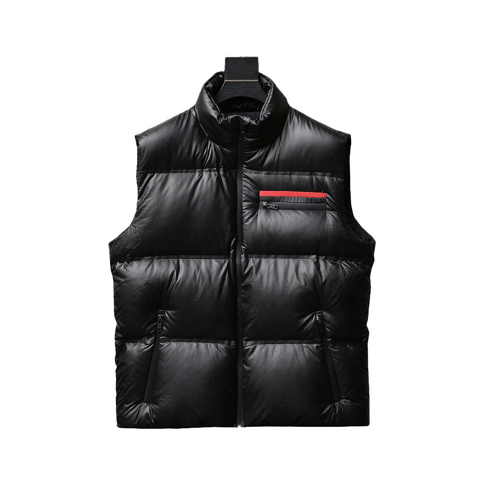 Men vest fashion P home down sleeveless clothing designer autumn winter waterproof breathable letter printing warm jacket outdoor couple black coat, Make up the difference
Men vest fashion P home down sleeveless clothing designer autumn winter waterproof breathable letter printing warm jacket outdoor couple black coat, Make up the difference