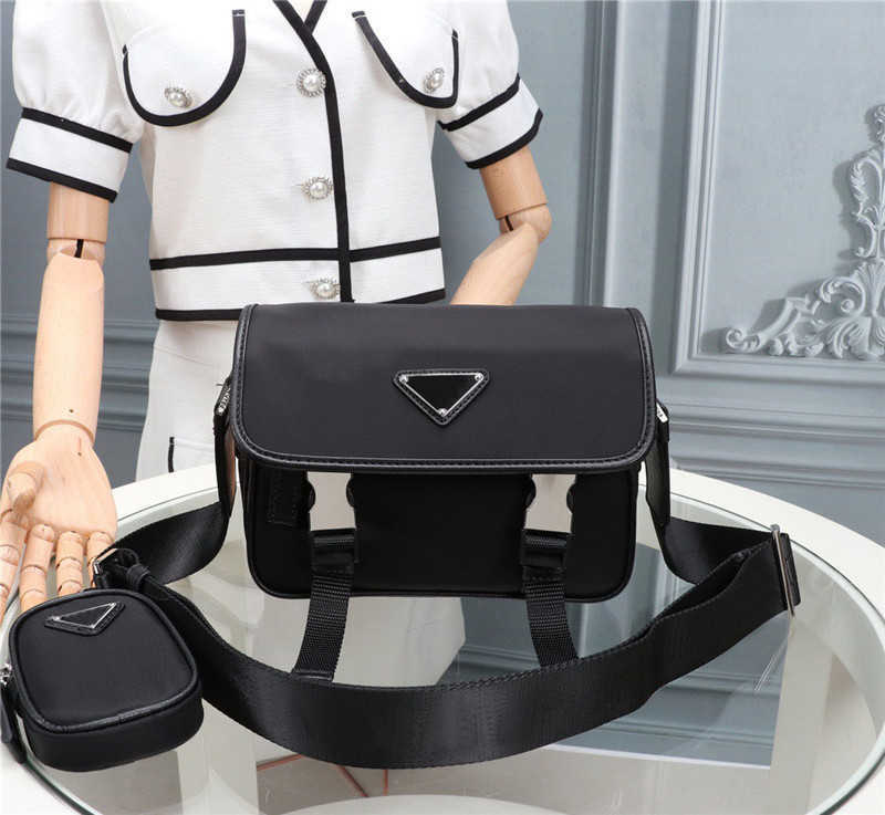 Women Luxurys Designers Bags 2021 designer handbags Multi Pochette Crossbody Bag Zhouzhoubao123 Louisbags_18 Hanghhangbag global classi R96M
Women Luxurys Designers Bags 2021 designer handbags Multi Pochette Crossbody Bag Zhouzhoubao123 Louisbags_18 Hanghhangbag global classi R96M