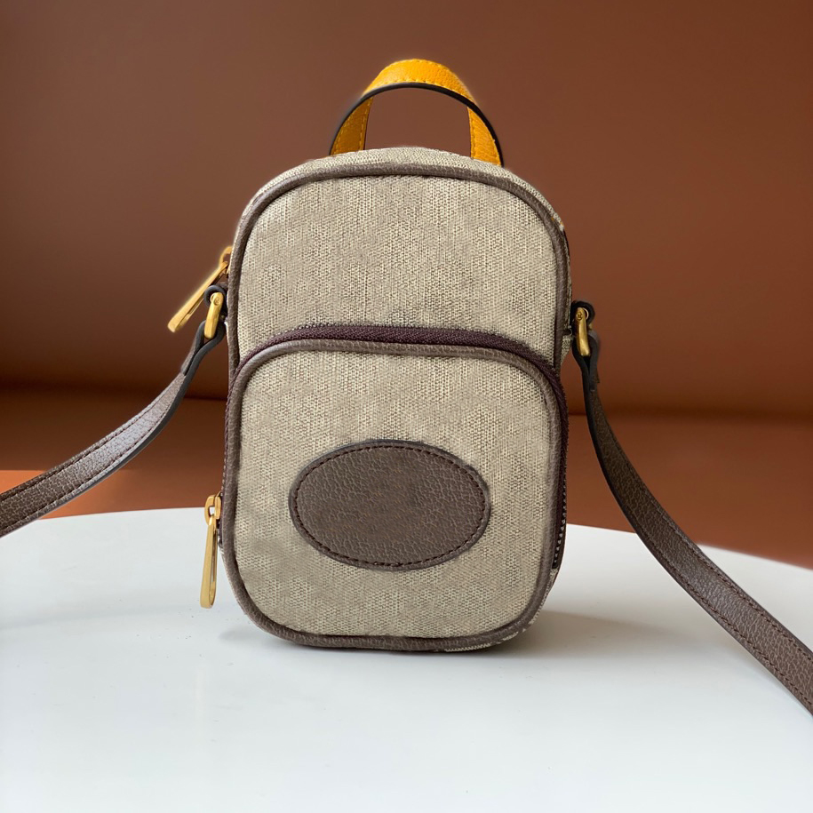 Messenger bag designer brand neutral handsome casual high-quality canvas street fashion classic retro handbag Wallets Evening
Messenger bag designer brand neutral handsome casual high-quality canvas street fashion classic retro handbag Wallets Evening