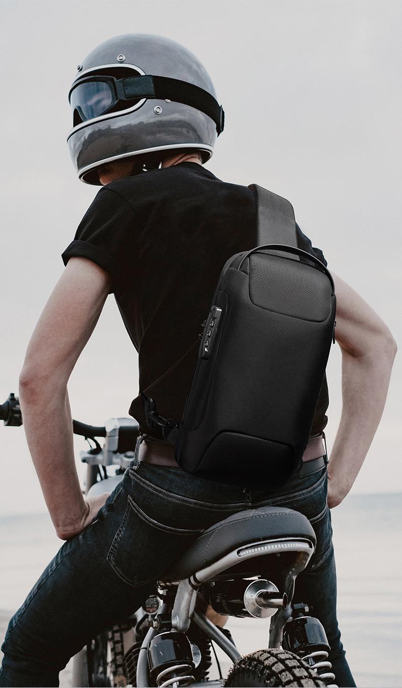 Travel Friendly Men's Thief-Proof Wallet Bag - Waterproof Crossbody with Convenient USB Port for On-the-Go Use