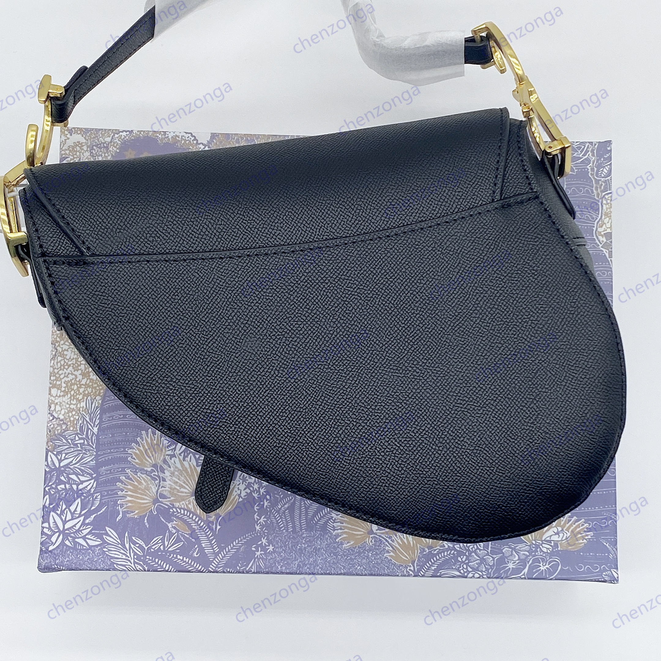 Ladies cowhide saddle bag vintage high quality crossbody handbag celebrity inspiration embroidered canvas shoulder bags D22, #4 black palm print
Ladies cowhide saddle bag vintage high quality crossbody handbag celebrity inspiration embroidered canvas shoulder bags D22, #4 black palm print
