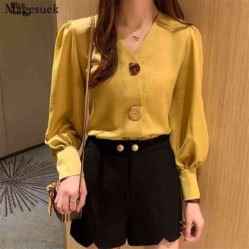 Autumn V-neck Lantern Long Sleeve Office Lady Clothes with Button Woman Shirt Solid Women Blouses All-match Korean Tops 10567 210518, Apricot
Autumn V-neck Lantern Long Sleeve Office Lady Clothes with Button Woman Shirt Solid Women Blouses All-match Korean Tops 10567 210518, Apricot