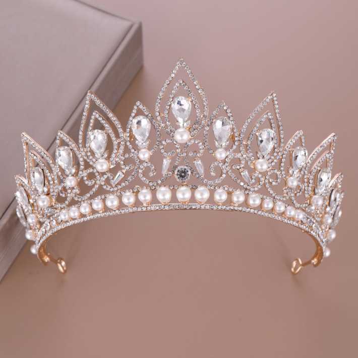 hair clips & barrettes european and american bridal headdress baroque retro crown rhinestone pearl birthday decoration style fashionable lux, Golden;silver
hair clips & barrettes european and american bridal headdress baroque retro crown rhinestone pearl birthday decoration style fashionable lux, Golden;silver