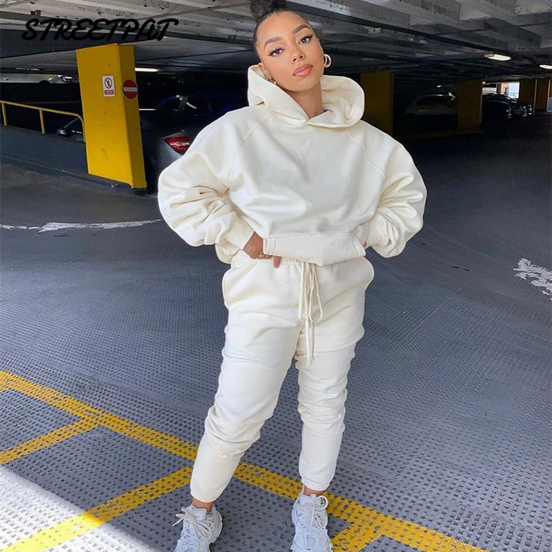 2021 Winter Two Piece Set Women Fleece Long Sleeve Top Hoodie Sweatshirts Sweatpants Pants Jogging Femme Hoodies Tracksuits, Black
2021 Winter Two Piece Set Women Fleece Long Sleeve Top Hoodie Sweatshirts Sweatpants Pants Jogging Femme Hoodies Tracksuits, Black