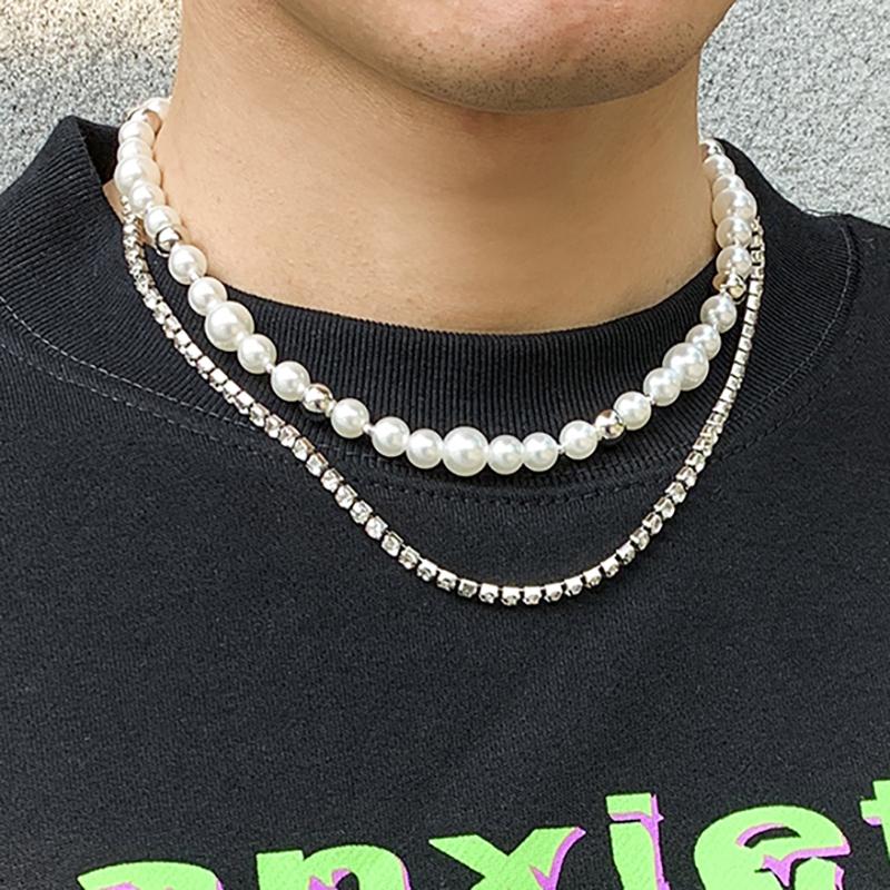 Chokers Punk Double Layered Pearl Necklace Choker Set For Men Women Rhinestone Chain Jewelry On The Fashion Collar
Chokers Punk Double Layered Pearl Necklace Choker Set For Men Women Rhinestone Chain Jewelry On The Fashion Collar