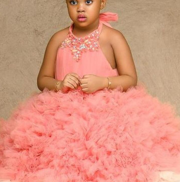 2021 Luxurious Lace Crystals Flower Girl Dresses Ball Gown Tiers Tulle Lilttle Kids Birthday Pageant Weddding Gowns