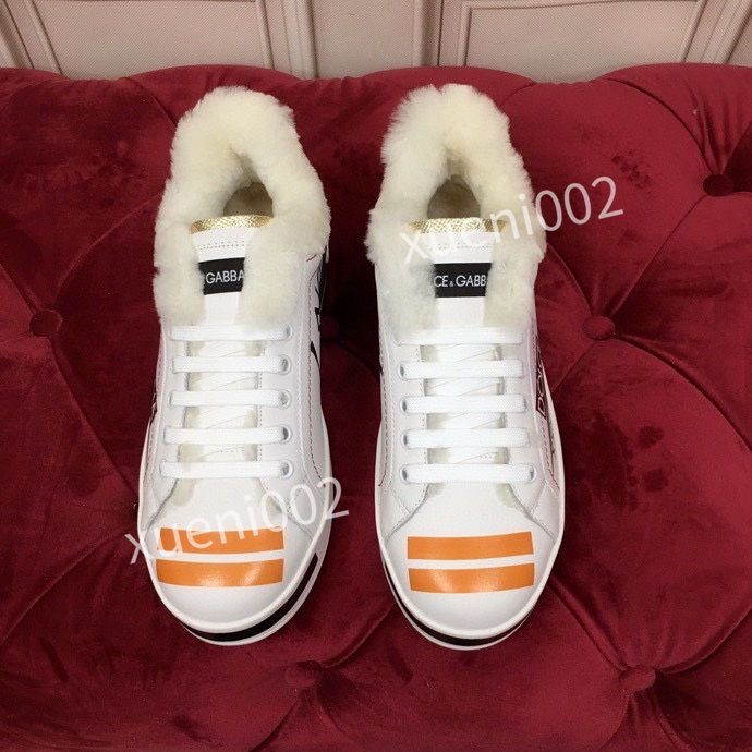 2022 Designer luxury sneaker boots mens women reflective casual shoes party velvet calfskin mixed fiber top quality 34-45 hc200905, 07 
2022 Designer luxury sneaker boots mens women reflective casual shoes party velvet calfskin mixed fiber top quality 34-45 hc200905, 07