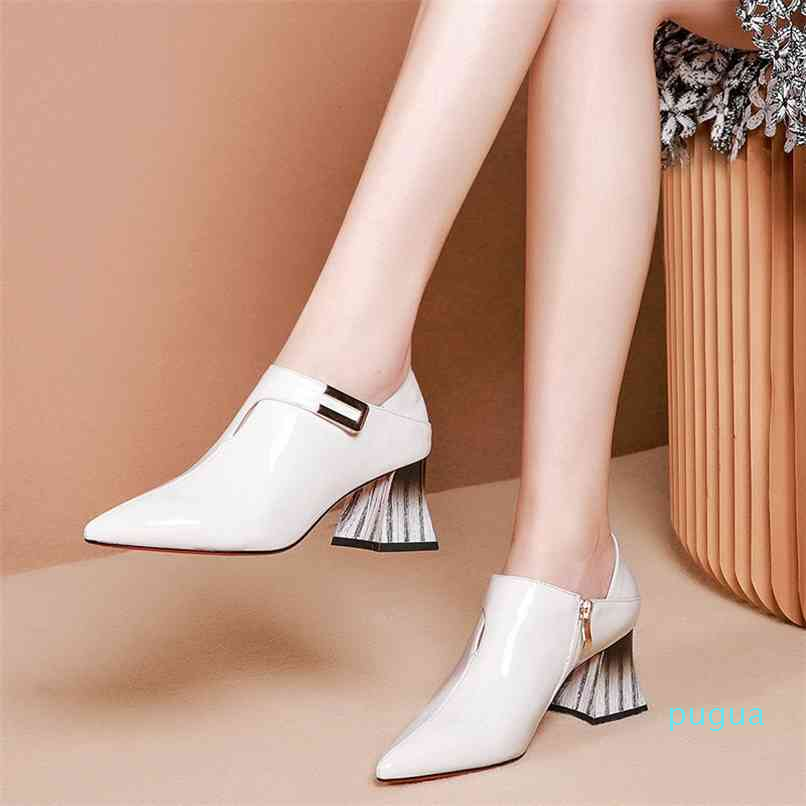 Spring/Fall Women's Shoes,Soft LEATHER High Heels,Pointed toe Woman Pumps,Square Buckle Sticker,White Black,FREE Dropship 7716
Spring/Fall Women's Shoes,Soft LEATHER High Heels,Pointed toe Woman Pumps,Square Buckle Sticker,White Black,FREE Dropship 7716