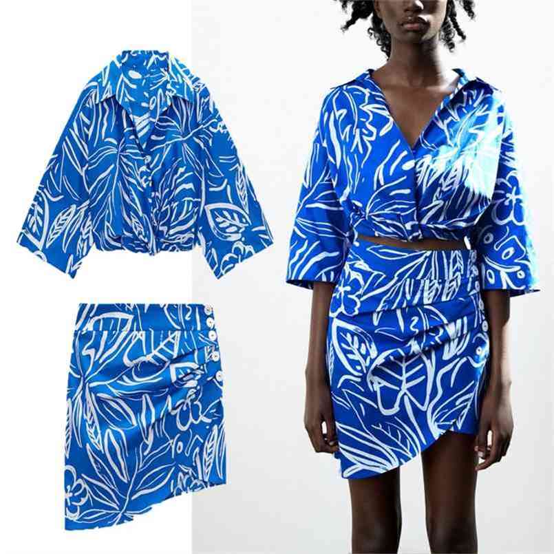 Za Draped Print Mini Skirt Women High Waist Ruching Summer s Fashion Button Up Asymmetric Hem Woman Vinatge Blue 210702
Za Draped Print Mini Skirt Women High Waist Ruching Summer s Fashion Button Up Asymmetric Hem Woman Vinatge Blue 210702