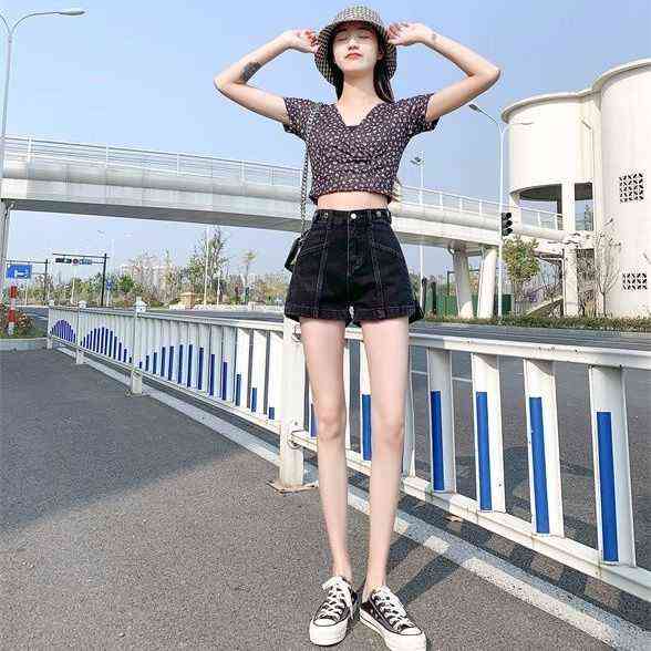 Retro Harajuku Denim Shorts Women's Summer Loose Wide Legs Fashion Thin Jeans Ladies Straight High Waist Pants Streetwear 211129