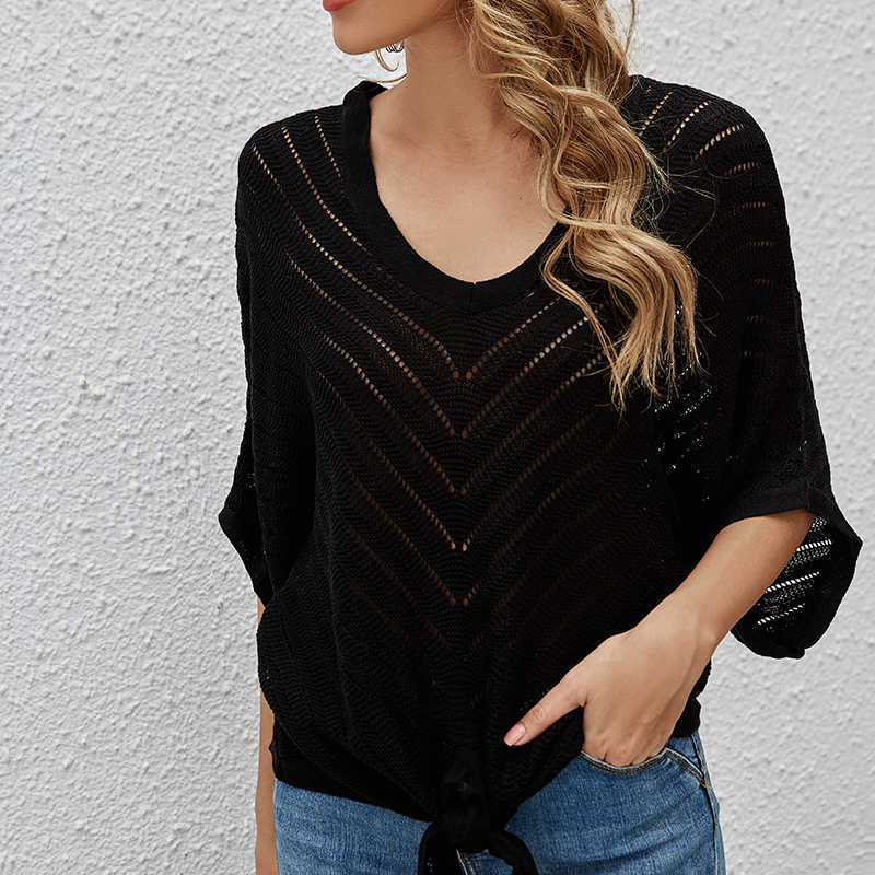 Summer Women England Style Half Sleeve Solid Color V-neck Hollow Out Batwing Sleeved Knitting Shirt Loose Casual Ladies T-shirt 210608, Black
Summer Women England Style Half Sleeve Solid Color V-neck Hollow Out Batwing Sleeved Knitting Shirt Loose Casual Ladies T-shirt 210608, Black