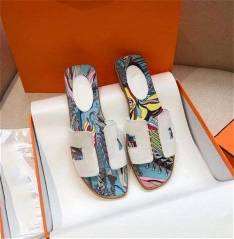 Designer's Latest 2022 Fashion Sandals Genuine Leather H Women Slippers Summer luxury Flat Slides Ladies Beach Sandal Party Wedding Oran Slipper 35-42
Designer's Latest 2022 Fashion Sandals Genuine Leather H Women Slippers Summer luxury Flat Slides Ladies Beach Sandal Party Wedding Oran Slipper 35-42