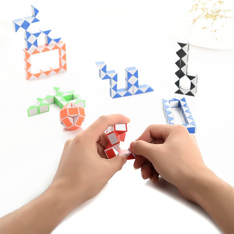 Snake Cube Twist Folding Puzzle Fidget Toy 24 Blocks Magic Ruler Anti Stress Reliever Brain Teaser Educational Games Xmas Games for Kids Adults Childr