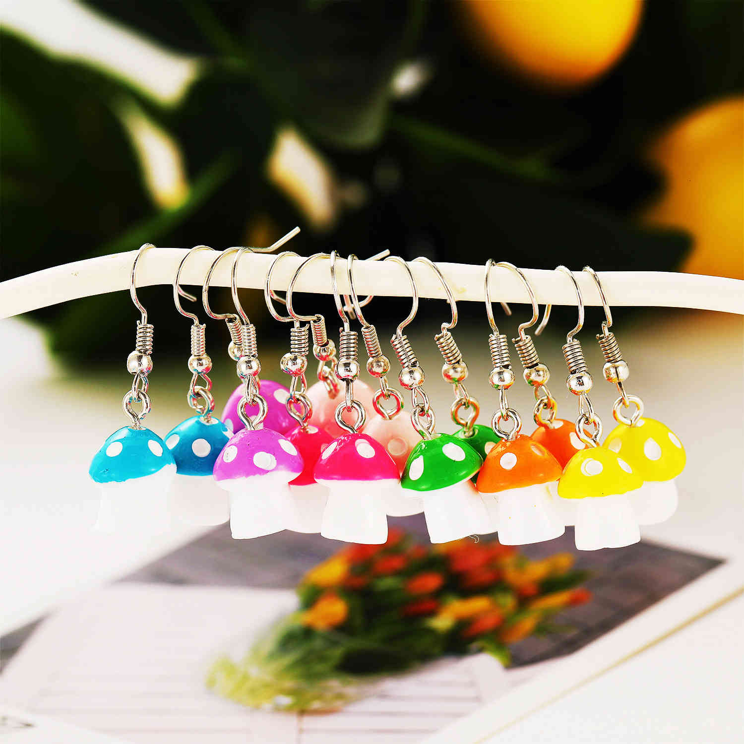 charms earrings 53265 ear accessories red mushroom women's creative pastoral plant 12, Golden
charms earrings 53265 ear accessories red mushroom women's creative pastoral plant 12, Golden