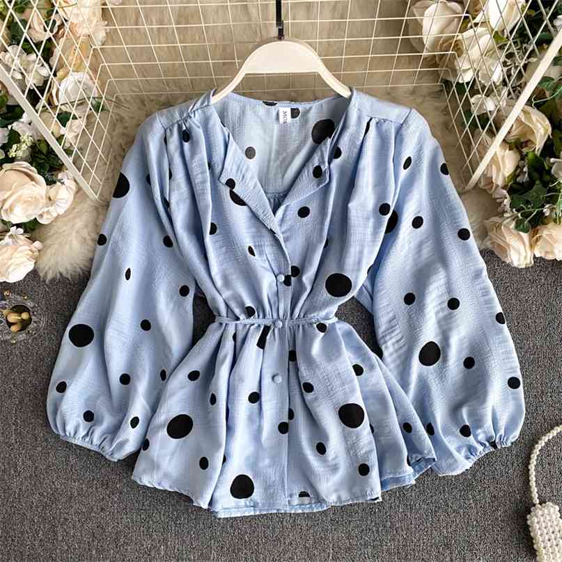 V Neck Puff Sleeve Dot Print Blouse Women Elegant Chiffon Shirt Vintage Ladies Button up Slim Waist Casual Spring 210603, Green
V Neck Puff Sleeve Dot Print Blouse Women Elegant Chiffon Shirt Vintage Ladies Button up Slim Waist Casual Spring 210603, Green