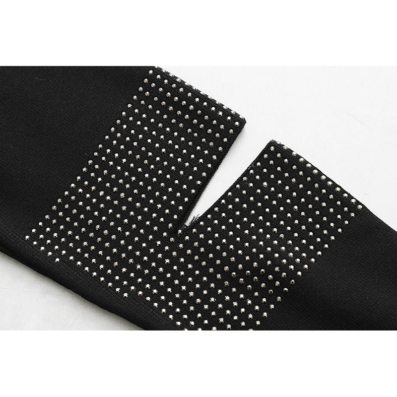 BBWM WOMAN Shinning Beading Hole Sleeve Black Sweater Fashion Women O-Neck Pullovers Casual Female Knitwear 210520