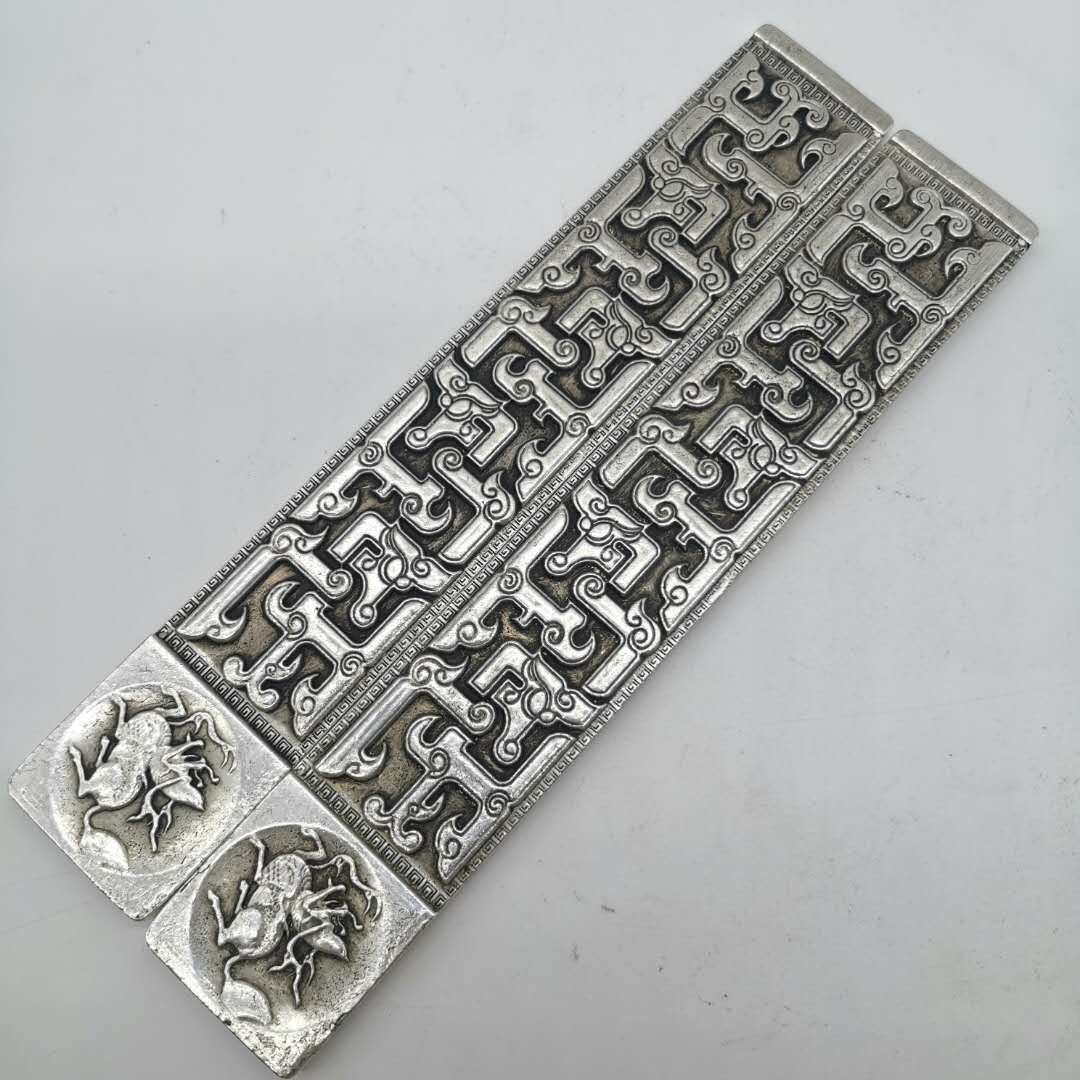 Wholesale Antique White Bronze Paperweight Antique Pressure Bar Calligraphy Materials Paper Weight Tibetan Silver 36 Gauge Town Ruler
Wholesale Antique White Bronze Paperweight Antique Pressure Bar Calligraphy Materials Paper Weight Tibetan Silver 36 Gauge Town Ruler
