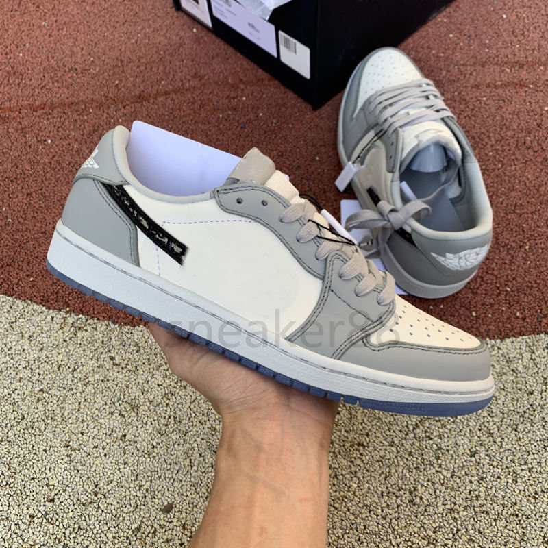 Classic Fashion jumpmen casual Shoes low 1s Di OG jummp Wolf Grey Man Sport casuals Outdoor good quality size 36-46
Classic Fashion jumpmen casual Shoes low 1s Di OG jummp Wolf Grey Man Sport casuals Outdoor good quality size 36-46
