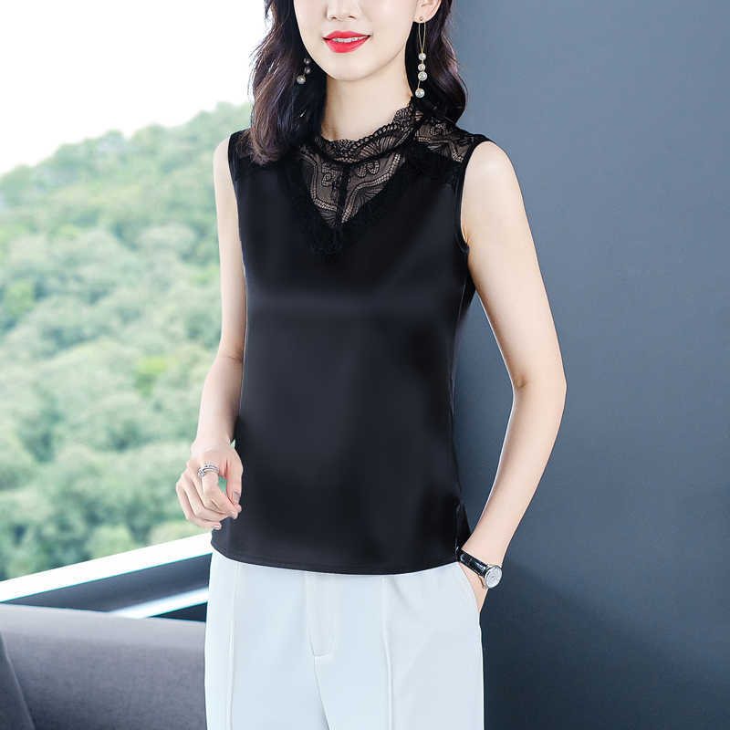 Korean Blouse Women Silk s Sleeveless Tops Plus Size Woman Pullover Hollow Out Shirt Satin Lace s 210604