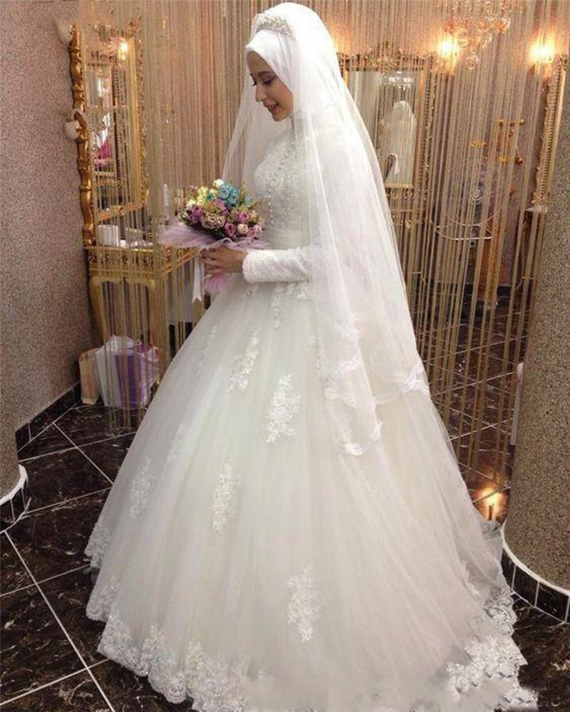Vintage Muslim Ball Gown Wedding Dresses Long Sleeves High Neck Floral Lace Flower Bridal Gowns Saudi Arabia Islamic Wedding Dress Without Hijab
