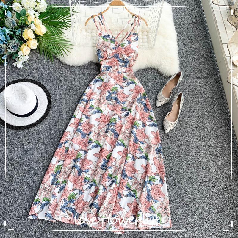 Bohemian Beach Style Summer Dress Women Back Hollow Out Print A-line Long Dresses Sexy High Waist Dress 210521, Red
Bohemian Beach Style Summer Dress Women Back Hollow Out Print A-line Long Dresses Sexy High Waist Dress 210521, Red