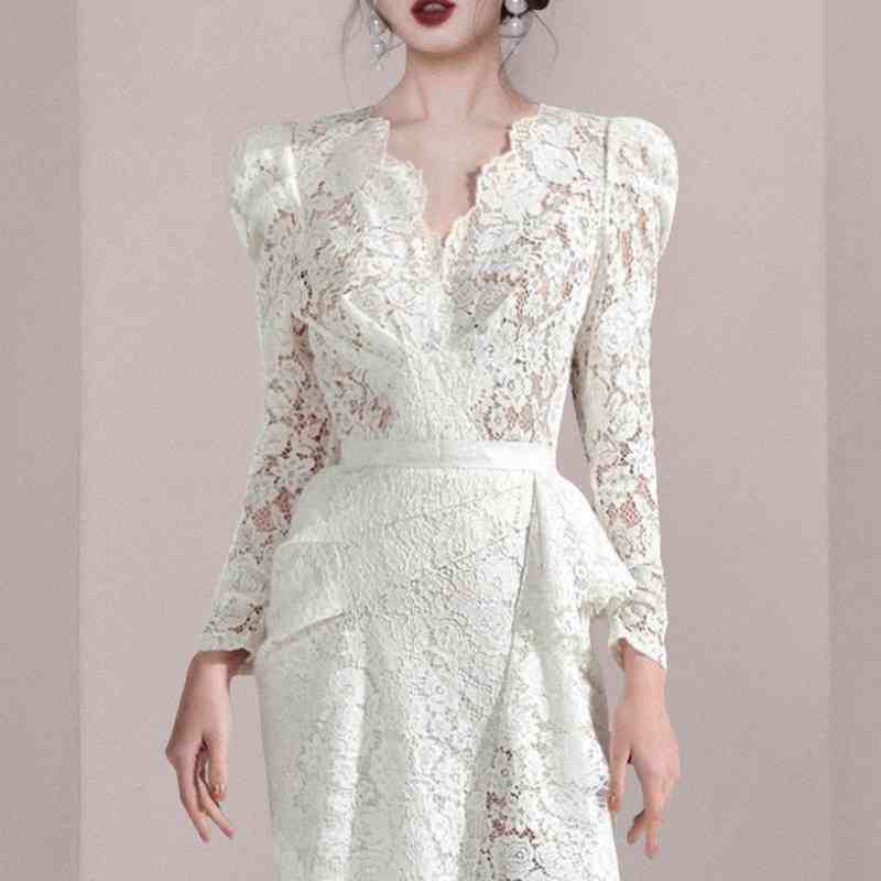 High-End Autumn Female White Ruffle Lace Dress Sexy V Neck Long Sleeves Vacation Holiday Women Clothes Vestido 210520