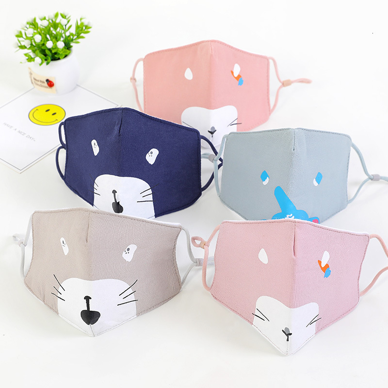 children's cotton cartoon animal print baby middle small children's dust-proof and warm fashion mask
children's cotton cartoon animal print baby middle small children's dust-proof and warm fashion mask