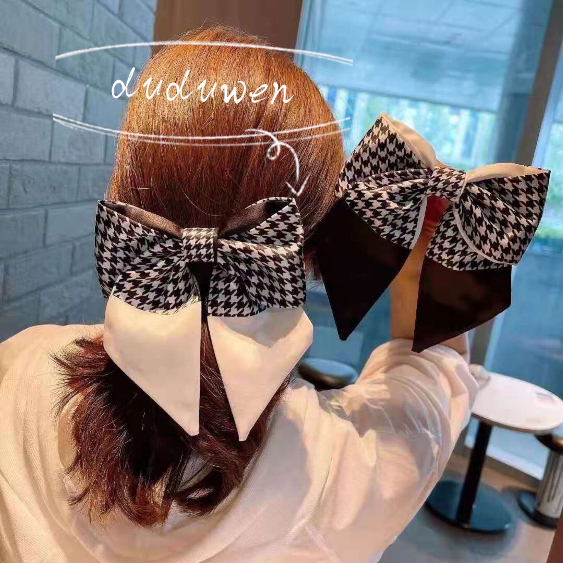 gift for party Vintage romantic bowknot fashion Hair Accessories printed letter Hairclips classical outfit
gift for party Vintage romantic bowknot fashion Hair Accessories printed letter Hairclips classical outfit
