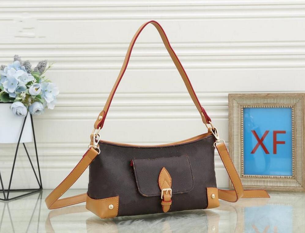 Women Shoulder Bag Leisure Crossbody Chain Fashion Small Messenger Lady Handbags PU Leather 28 cm
Women Shoulder Bag Leisure Crossbody Chain Fashion Small Messenger Lady Handbags PU Leather 28 cm