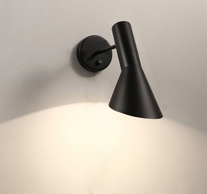 Sleek Black Floor Light with Modern Minimalism Aesthetic for Home Decor