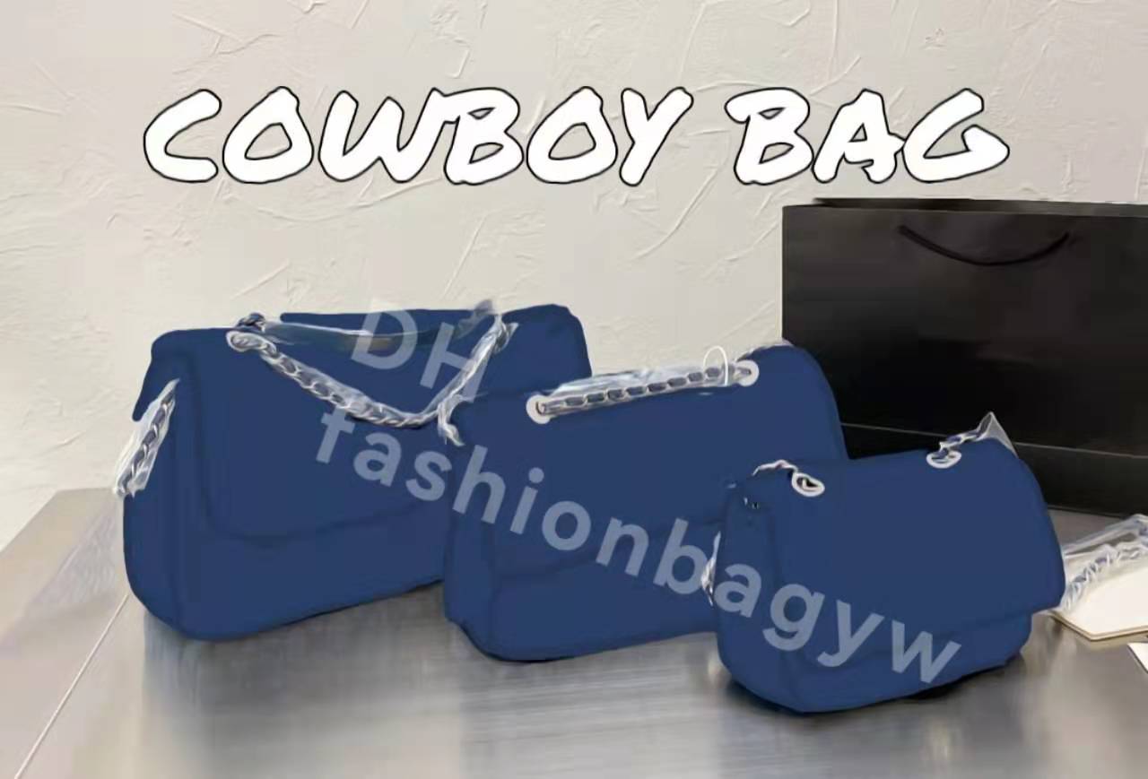 AAAAA Cowboy bag Womens Blue and black Denim Vintage Swoop handbag Chain Shoulder Bags High quality Purses Luxury Girl woman Handbags, 111111111
AAAAA Cowboy bag Womens Blue and black Denim Vintage Swoop handbag Chain Shoulder Bags High quality Purses Luxury Girl woman Handbags, 111111111