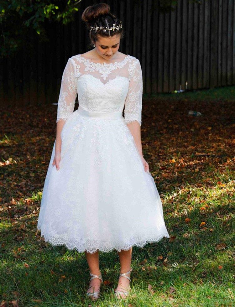 Half Sleeves A-Line Wedding Dresses V Backless Bridal Gowns Scoop Neck Tea Length Short Robe De Marrige, Red
Half Sleeves A-Line Wedding Dresses V Backless Bridal Gowns Scoop Neck Tea Length Short Robe De Marrige, Red